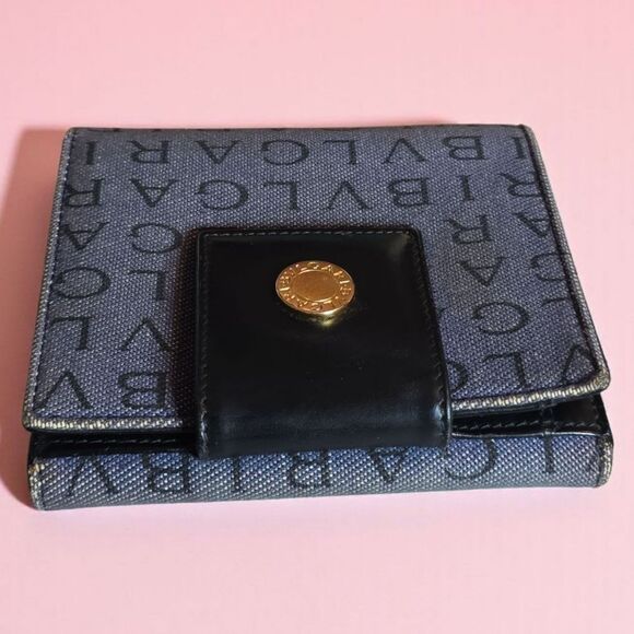 BVLGARI Blue Denim and Black Wallet In Great Condition - Picture 6 of 14